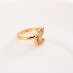 Mujeres 18 K KT CZ Fino Oro Sólido Anillos de Corazón Completo Lleno Compromiso de Boda Joyería Nupcial Piedra Elegante Anillo de Espesor