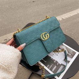 Mujeres 2022 Nuevo Messenger Otoño Versión coreana Estilo extranjero Bolso de cadena versátil Bolso de mensajero de un hombro para mujer 90% de descuento al por mayor en línea