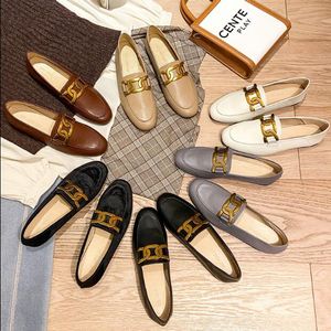 Vrouwen 5505 Designer Cowskin Loafers platte hak luie casual schoenen lovertjes gesp rond tenen eenvoud ondiepe mond mode plus maat 35 ~ 41