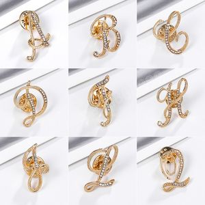 Vrouwen A-Z Letter Broche Shiny Rhinestones Gold Color English Capital Alphabet Metal Broche Pins Lady Eleged Jewelry Accessories