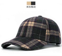 Femmes et hommes hivernaises extérieures chaudes feuilles pointes majuscules papa décontracté casquette casquette adulte plaid de baseball chapeaux de baseball 5562cm 220111412902