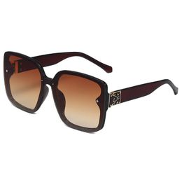 lunettes de soleil de créateur pour femmes et hommes lunettes de soleil œil de chat 134 lunettes de soleil de mode Lunettes de soleil protection UV pour femmes lunettes pour hommes lunettes de soleil de luxe de marque