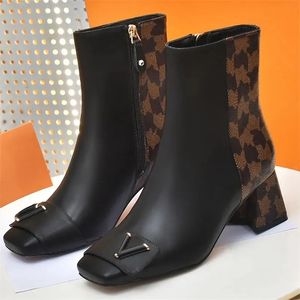 Botas de tobillo para mujeres estampados clásicos de cuero de cuero de cuero de cuero de cuero de cowsking shake bota de 5.5 cm tacones gruesos zapatos de fiesta negros de los pies cuadrados