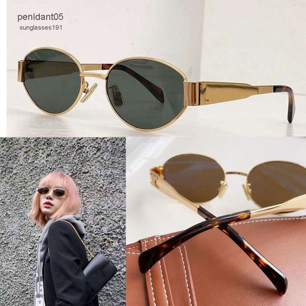 Gafas de sol con montura ovalada Arc de Triomphe para mujer CEL40235 Montura de espejo de alambre dorado para mujer Lente verde Pata de espejo de metal Triplete Firma en las patillas