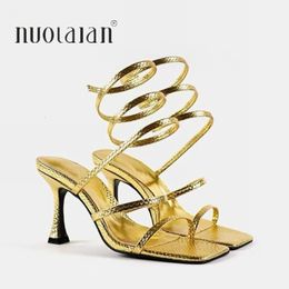 Femmes Arrivée High Gold Fashion Talons sandales minces talons faibles Band étroit Rome Summer Gladiator Casual Sandal Chaussures B C