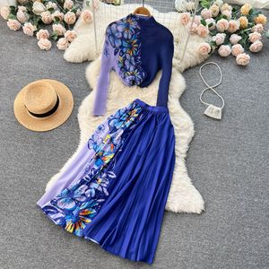 Vrouwen herfst mode elegante tweedelig jurk vaste set dubbele borsten korte tops hoge taille geplooide lange rok twee stukken set 2023