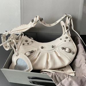 Femmes sac crocodile sac à bandoulière Cagole croissant sac importé peau de vache BB personnalité 2022 épaule