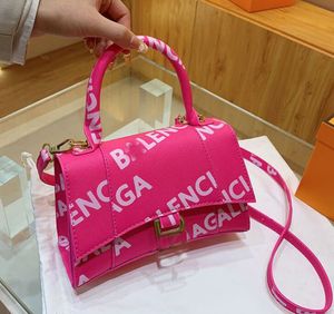 Femmes sacs 2023 nouveau coréen classique mode polyvalent lettre impression un sac à bandoulière bandoulière GRIL sac à main 7 couleur