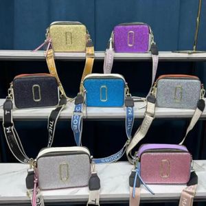 Sacs de femmes Nouvelles portefeuilles de sac à épaule de la couleur bliling 2022 Blinging Small Sac