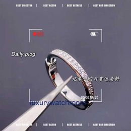 Bande de femmes Tiifeany Ring Jewelry High Long Lasting Couple Lock Ring Niche Design Cool and Style Mariage assorti polyvalent