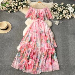 Dames basual jurken zomer runway vakantiebloem cascarding chiffon jurk vrouwen sexy off schouder ruches bloemenprint boho long robe Vestidos 2024