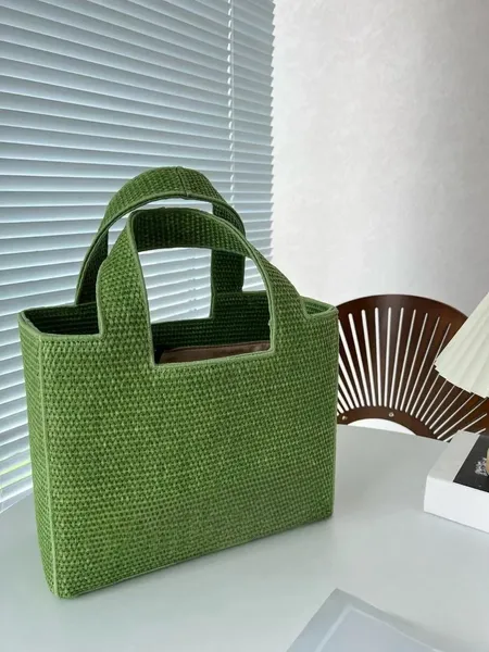 Sac de panier de plage de plage pour femmes tissage d'été lafite herbe fourre-tout