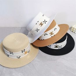Femmes de plage de plage créateur de paille de paille de luxe Sunhat Fashion Grass Woven Hat Brand Bucket Hat Wide Brim Hats Summer Sunshade Sombrero Hat