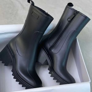 Vrouwen Betty Beeled Boots PVC Rubber Hoge hakken kniehoge lange regenlaars Zwart Waterdicht Welly platformschoenen Outdoor Rainshoes No237