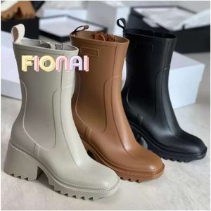 Dames Betty Laarzen PVC Rubber Beeled Platform bont Kniehoge hoge regenlaarzen Zwarte waterdichte regenlaarzen Outdoor regenschoenen Hoge hakken