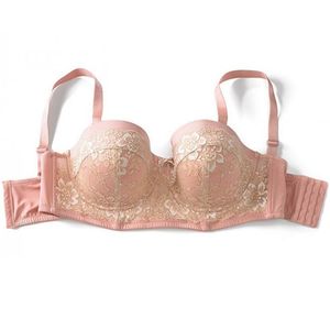 Vrouwen Big Size Bra 1/2 Cup Push Up Bras Met Underwire Adhesive Bra Kant Grote Brasserie For Women Ondergoed Plus Size 36D-46H 201202