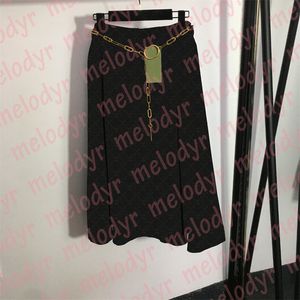 Dames zwarte geplooide jurk jacquard letter A-lijn rok met metalen riem Klassieke designer hoge taille lange rokken Casual rokken