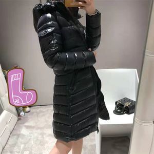 Veste bouffante noire noire légère vestes longues capuche amovible femme femelle portable du moteur d'hiver pelucheux mouches sportives