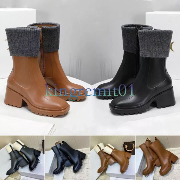 Femmes Boot Betty Boot Designer Chaussures Pvc Bottes De Pluie Mallo Abkle Welly Jamie Chaussure Beeled Genou-Haut Plate-Forme Extérieure Imperméable Rainshoes