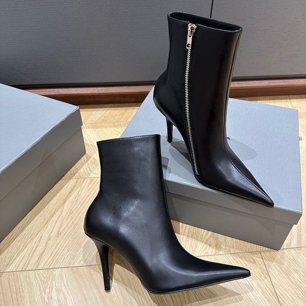 Bota de mujer Top Qualit Stiletto Punta estrecha Tobillo Cremallera Apertura Botas de moda Slip-on Suela de cuero Mujer Zapatos de diseñador Calzado de fábrica