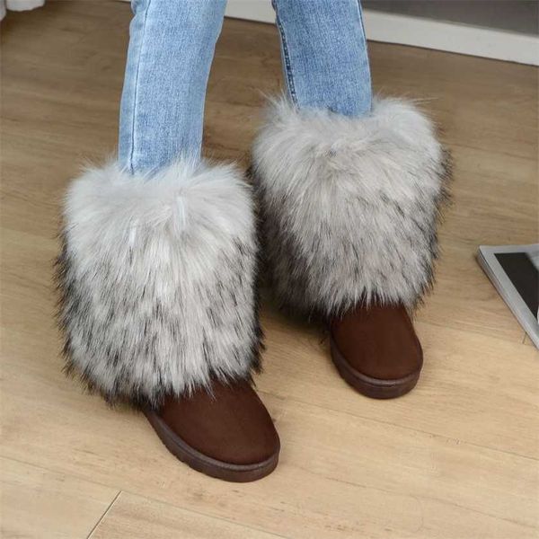 Bottes en fourrure pour femmes, nouveau Type, épicées, pour filles, petite foule, semelle épaisse, antidérapantes, manches mi-longues, Imitation neige, 230830