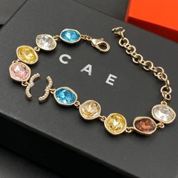 Femmes Boutique Bracelets Nouveaux Bijoux De Luxe Avec Boîtes Charme Cadeau Bracelet Classique Logo Haute Qualité Bijoux Femmes Couple Cadeau Bracelet