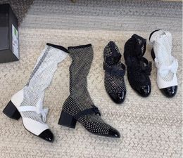 Femmes Bowtie Mesh Boots Rhinestone Designers Nouveau Drill Fishing Net Bothing Sandals Sandals Net Bottins pour femmes