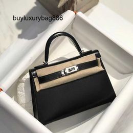 Sac à main en cuir pour femme 2023 Nouveau sac haut de gamme Sac de deuxième génération Boîte brillante Cuir de vache souple Une épaule Sac à bandoulière pour femme Sac en cuir véritable L