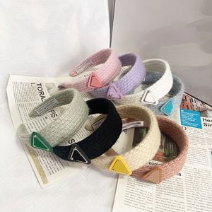 Dames Merk Designer Zwart Wit Letters Print Strik Hoofdband Vintage Eenvoudig Brede Rand Kruisgeknoopt Haarhoepel Luxe Kleine Zoete Wind Headwrap Accessoires