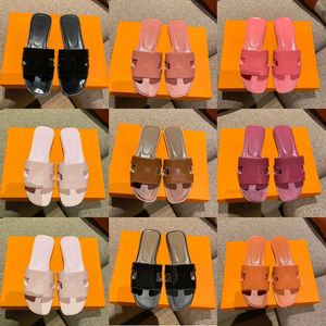 Femmes Marque Sandales Designer Pantoufles Tongs Plates Peau De Crocodile Diapositive Dames Sandale De Plage D'été Avec boîte