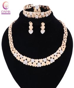 Mujeres Regalo nigeriano Bodas Nigerianas Beads African Jewelry Fashion Dubai Gold Crystal Heartly Jewelry Set Diseño de vestuario5172968