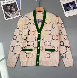 Mujeres casual Cardigan suéteres de lujo Soft Cashmere Knit Tops Diseño de botones Chicas a rayas impresas letras completas G Otoño Diseñador suéter