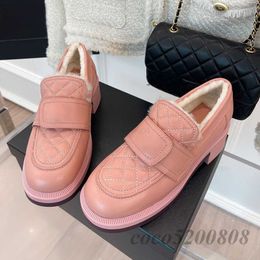 Femmes Casual Appartements Automne Hiver Slip-On En Cuir Véritable Solide Couleur Doux Mocassins Fond Épais Classique Conception Robe De Soirée Appartements X230523