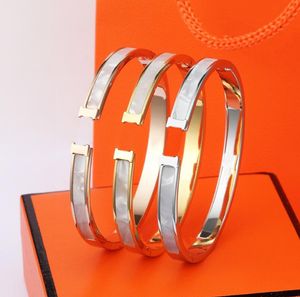 Mujeres Braceletas Diseñador de concha marea Pulsera estrecha Titanium Acero de joya de oro rosa de 18k Mujeres Fashion Gold Silver Jewelry Pulsera