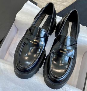 Chaussures simples en cuir véritable à talons épais pour femmes, mocassins d'affaires classiques de luxe