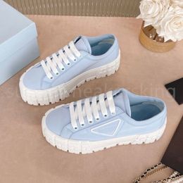 Dames klassieke canvas sneakers loafers designer schoenen chaussures zomer flattie nylon ademende canvas snakee