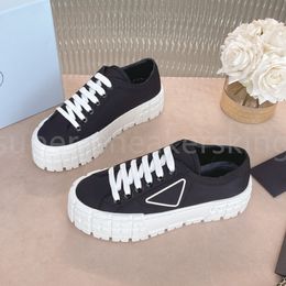 Dames klassieke canvas sneakers loafers designer schoenen chaussures zomer flattie nylon ademende canvas sneaker 35