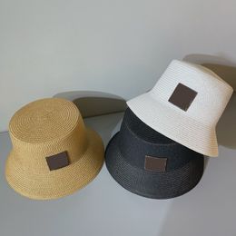 Sombrero de paja con letras de diseñador clásico para mujer, gorra de caballero, sombrero para el sol superior, sombrero de punto de moda, gorra de ala ancha para hombres, sombreros de ala ancha para mujer, sombreros de cubo de verano, sombreros de playa al aire libre