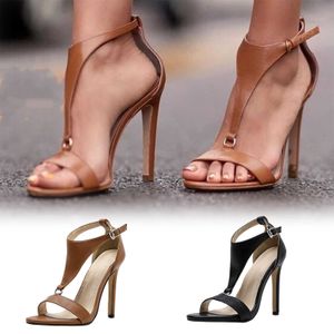 Vrouwen Clip Teen Sandalen Pompen 2021 Zomer Smalle Band Gesp Strap Hoge Hakken Vrouwelijke Schoenen Enkelriem Back Strap Dames Flip Flop Y0714