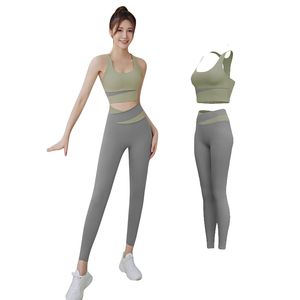 Femmes en tissu Sport Workout Set Leggings and Crop Bra Top Tracksuit Fiess Clothing Tenues pour les vêtements de gymnase de yoga LL5603