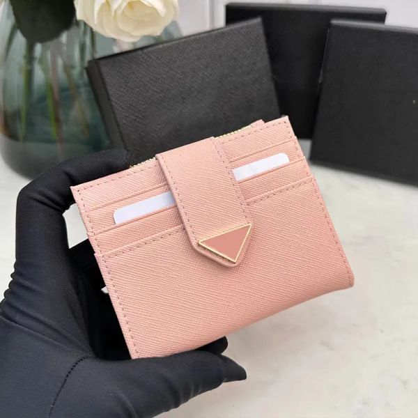 Femmes Coin Purse Mini portefeuille Lady Grain Grain Cow Hide Vow Support de carte en cuir authentique Hasp Triangle Decoration Interne Carte Letter Imprimer avec boîte