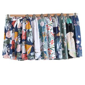 Femmes Coton Silk Shorts lâches Floral Casual Comfort Soft Short Women's 2024 Summer Spring Fashion Sleepwear Artificial Min Kin Beach Pantal