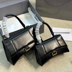 10A Bolsos de diseñador de calidad de espejo Bolsos de hombro con solapa negros completos Bolsos de noche brillantes para mujer Bolsos de playa Bolsos cruzados Bolso para niñas Mini bolso de mano rosa