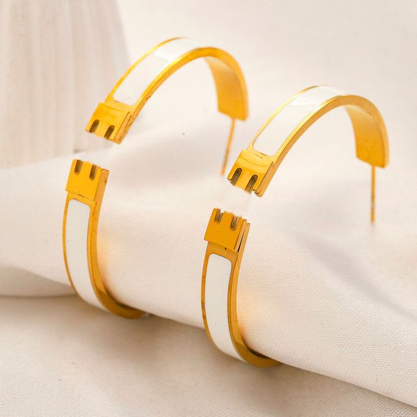 Femmes Boucles d'oreilles enrôles Designer de boucles d'oreilles de luxe pour femme Hoop Earring Rhingestone Crystal Wedding Lovers Gift Jewelry femme