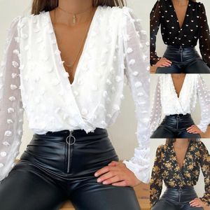 Top con escote en V profundo para mujer, camisa blanca a la moda de Jacquard, camisas elegantes de manga larga para mujer, blusas sexis de malla negra de lunares de Color sólido para mujer