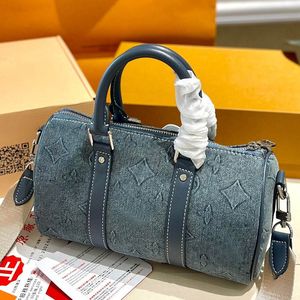 Mini bolso de mano portátil de mezclilla para mujer, bolso vintage azul de 24 CM, bolso de hombro tipo bandolera para viaje al aire libre, billetera de diseñador, monedero con cremallera, bolso informal de calle, bolsa para llaves