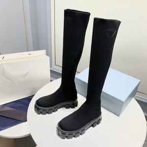 Dames Designer Laarzen Herfst en Winter Driehoek Label Gebreide Sokken Laarzen Platformzolen Elastische Sokken Dijhoge Laarzen