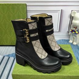 Vrouwenontwerper Martin Desert Boot Hogle Heels Ankle Boots Fahsion Shoes Platform Dames Winter Boot Love Arrow Leather Heel Medal Heavy Duty Soles No13