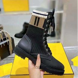 Vrouwen Designer Laarzen Silhouet Enkellaars Martin Booties Stretch Hoge Hak Sneaker Winter Damesschoenen Chelsea Motorrijden Vrouw Martin