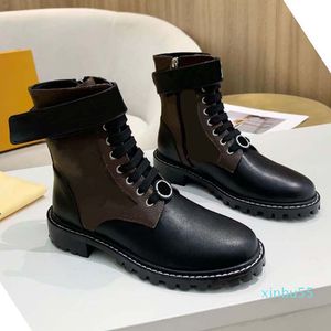 Femmes Designer Bottes Silhouette Bottines Martin Chaussons Stretch Chaussette À Talons Hauts Sneaker Chaussures D'hiver